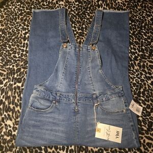 YMI NWT Jumpsuit Overall Pants Distressed, 13/31